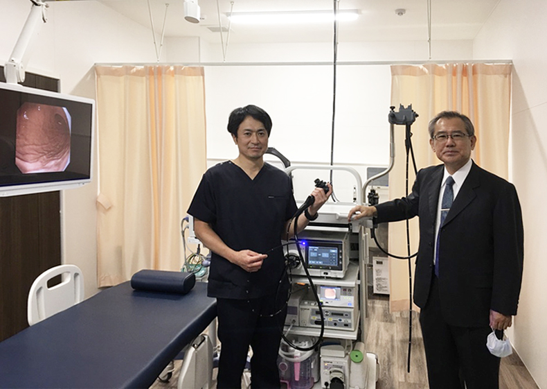 八尾建史教授とのお写真